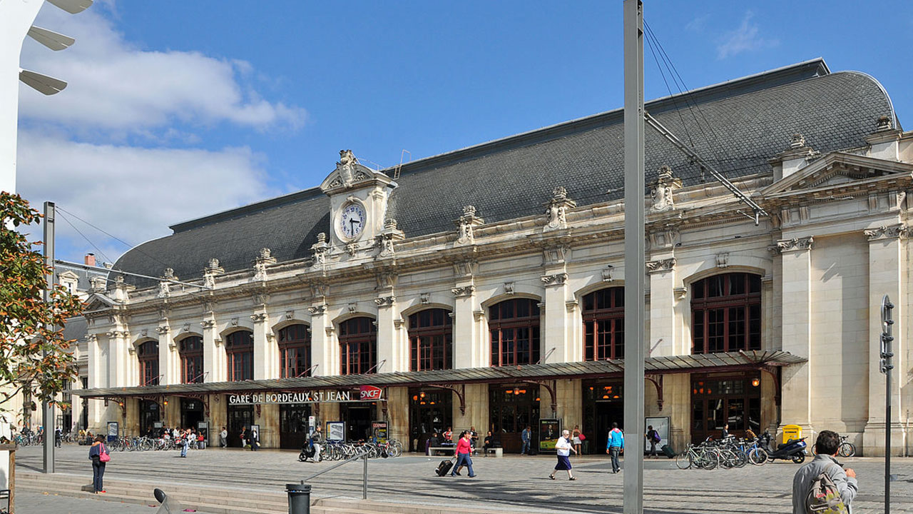 location de voiture en gare de Bordeaux Saint-Jean
